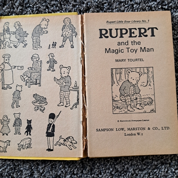 6 'Yellow' series Rupert bear hardback books, - Picture 4 of 4